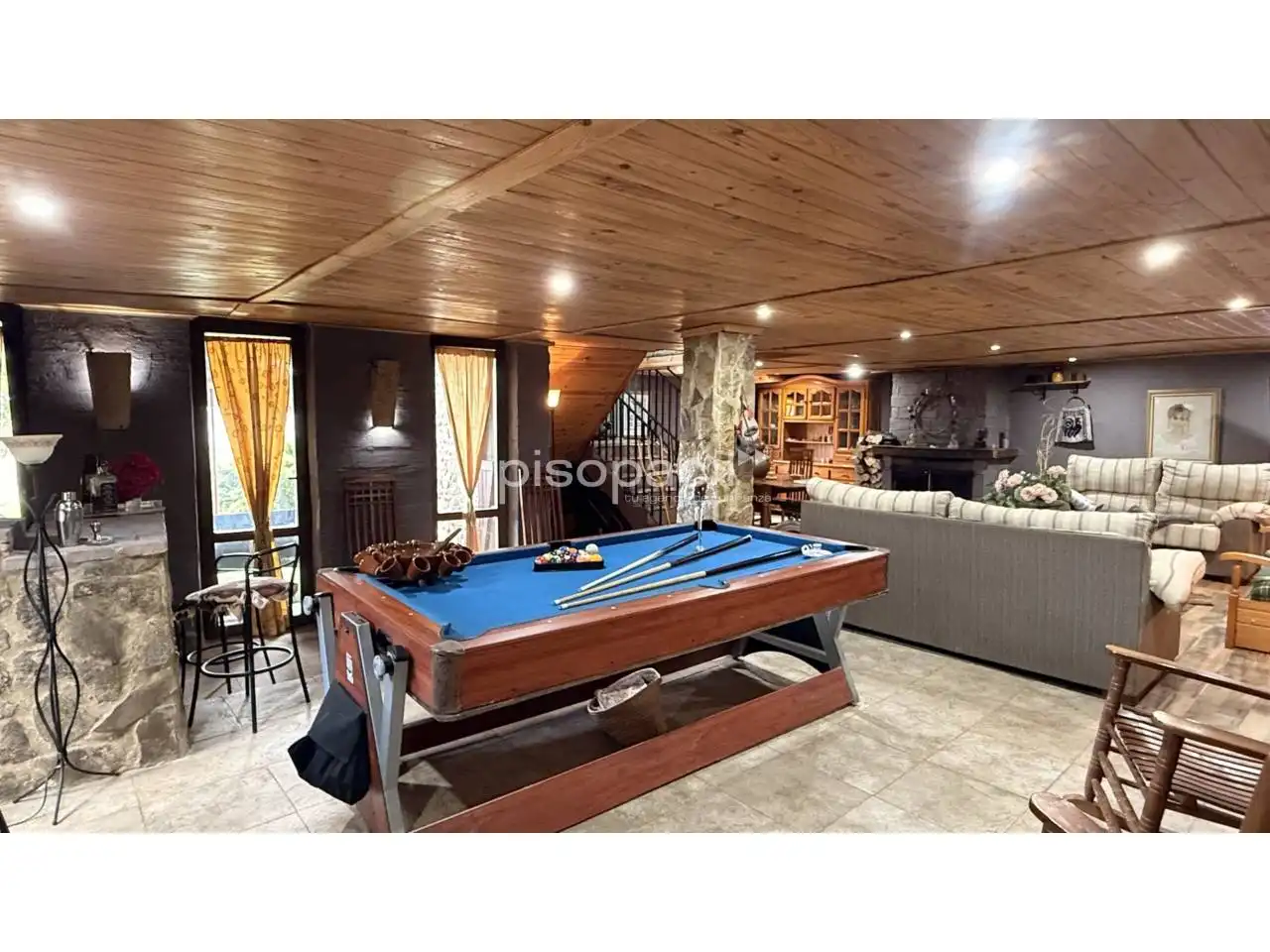 Casa o xalet en venda en Undués de Lerda amb Calefacció, Jardí privat i Parquet