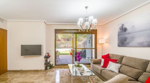 Foto 5 von Erdgeschoss zum Verkauf in La Concha - Resina Golf, Estepona