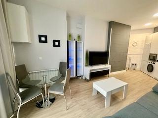 Foto 5 de Apartament de lloguer a Avenida de Los Cubos, Casco Antiguo, León