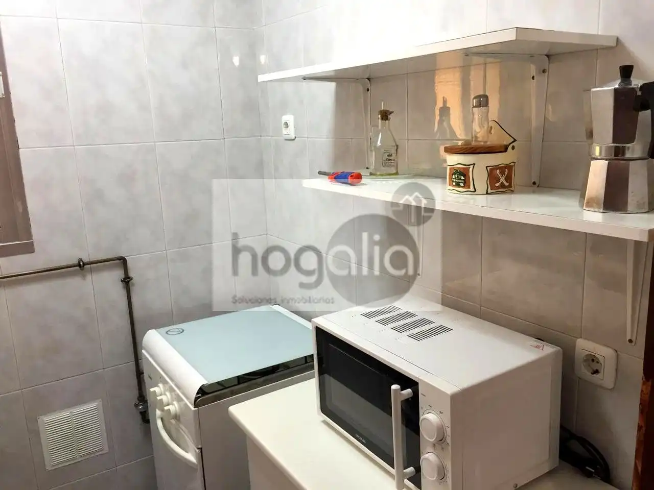 Cocina de Planta baja de alquiler en Sevilla con Amueblado