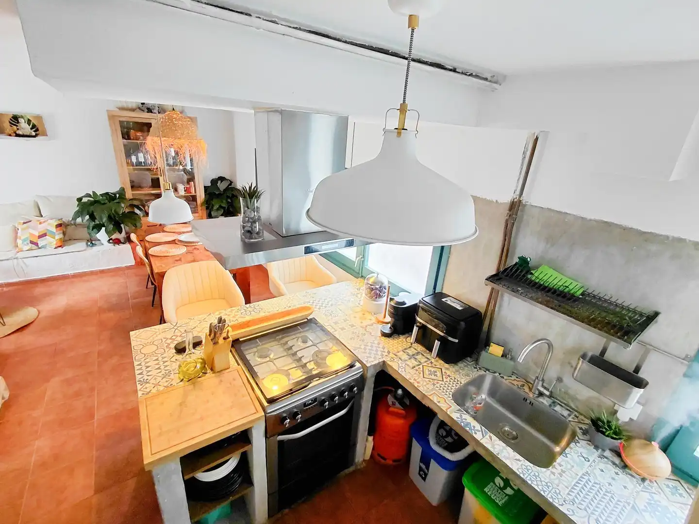 Cuina de Casa adosada en venda en Cunit amb Jardí privat, Terrassa i Balcó