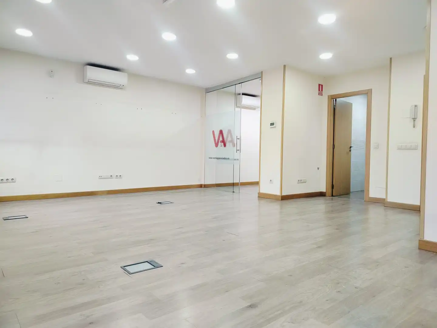 Flat for sale in Humanes de Madrid  with Air Conditioner and Heating
