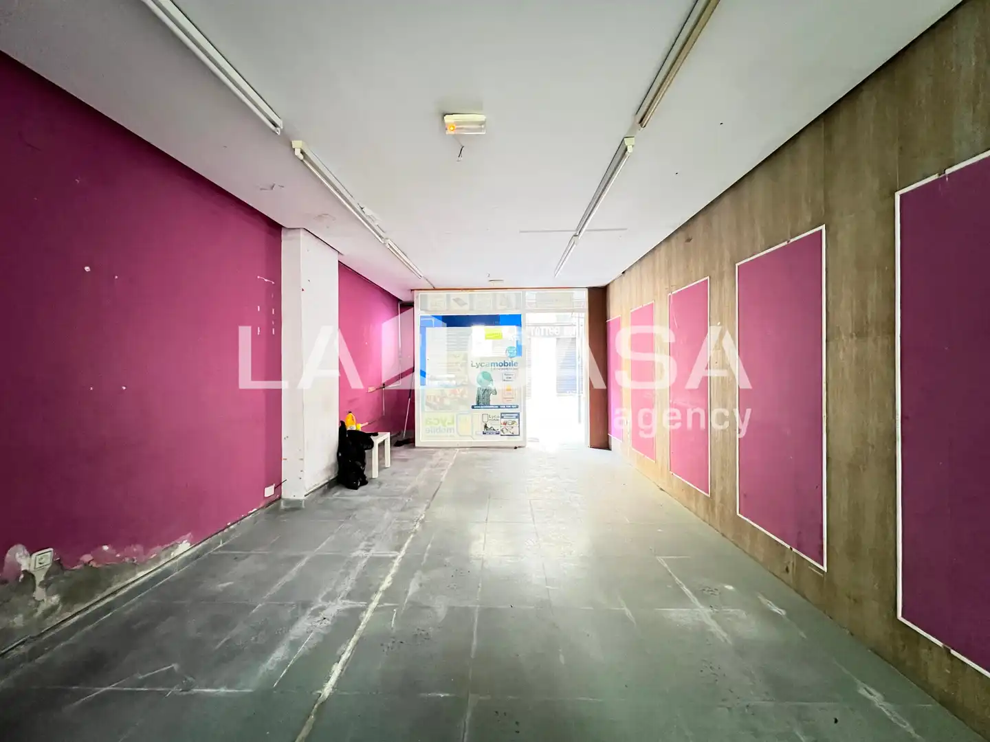 Local comercial en venta en Artigues - Llefià, imagen 3