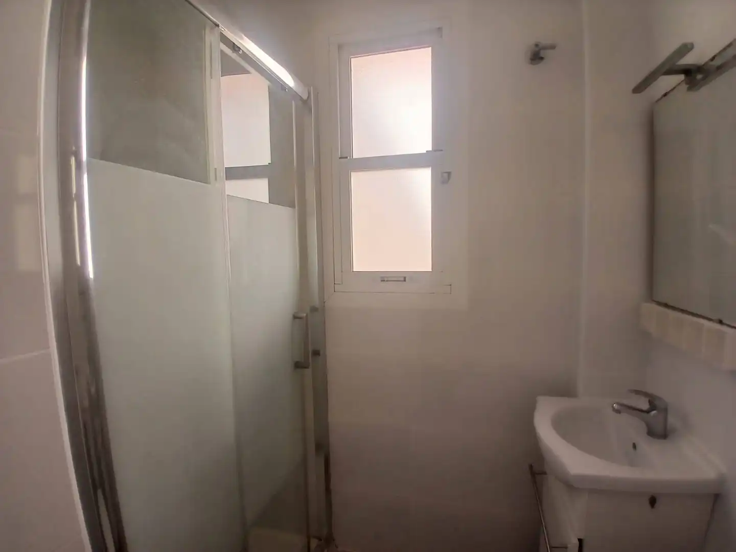 Badezimmer von Erdgeschoss zur Miete in Cartagena