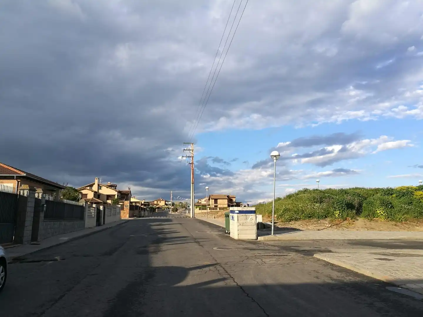 Vista exterior de Terreny industrial en venda en La Lastrilla 