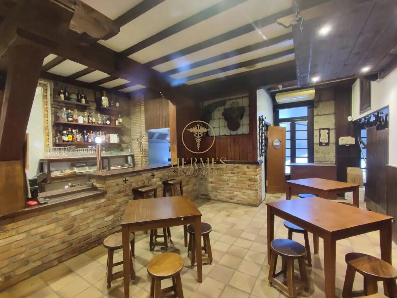 Local comercial en traspàs a Tui, imagen 7