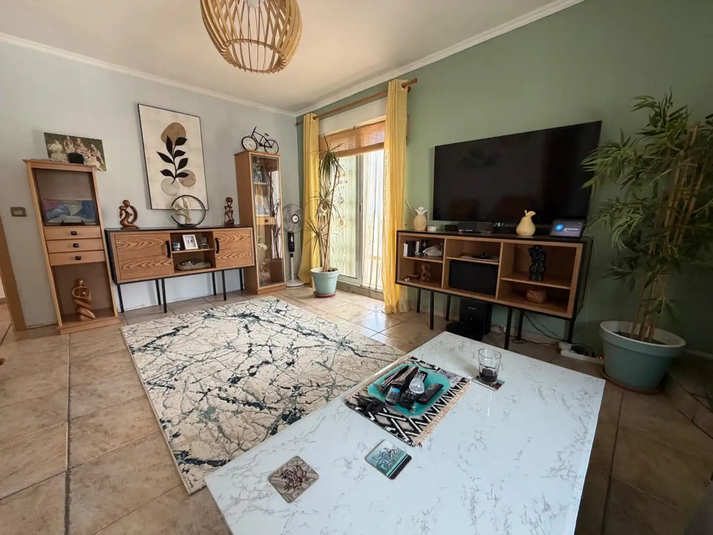Sala de estar de Casa o chalet en venta en Casinos con Terraza, Trastero y Piscina