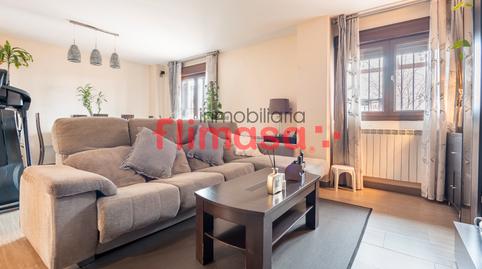 Photo 3 of Single-family semi-detached for sale in Avenida Madrid, Norte - Universidad, Móstoles