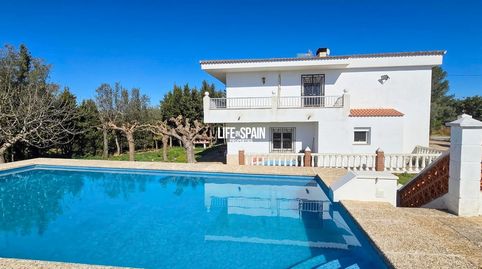 Finca en venta en Roquetes, cerca de Tortosa, con piscina, porche, vistas espectaculares a las montañas de Els Ports, jardín, gara
