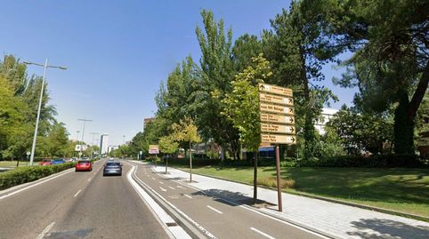 Foto 3 de Piso en venta en Joaquin Velasco Martín, Huerta del Rey, Valladolid Capital