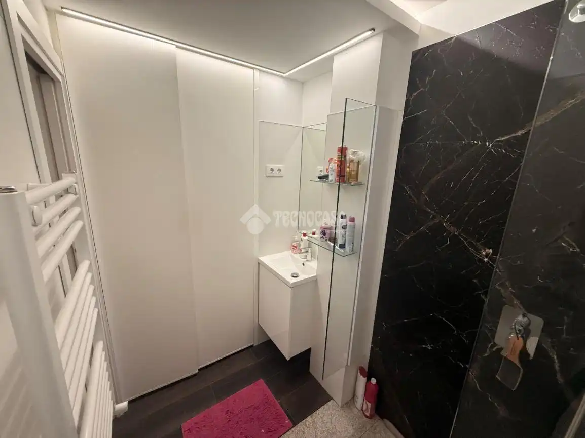 Badezimmer von Wohnung zum Verkauf in Madrid mit Klimaanlage, Heizung und Alarm