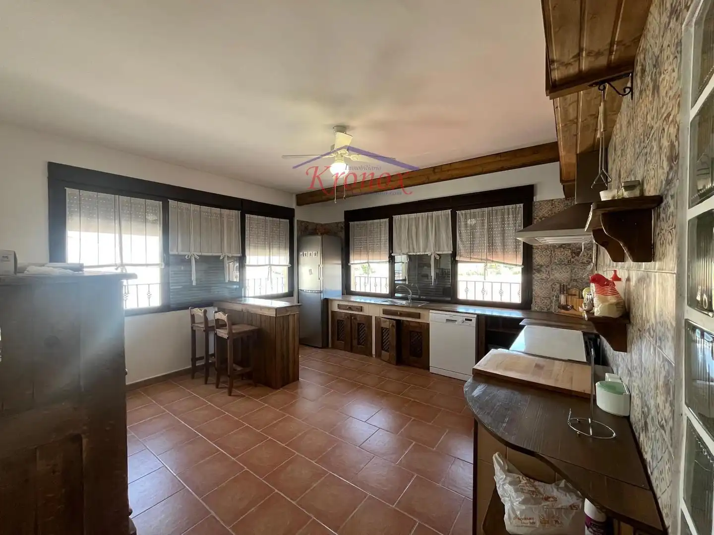 Cuina de Casa o xalet en venda en Villarta de San Juan amb Aire condicionat, Calefacció i Terrassa