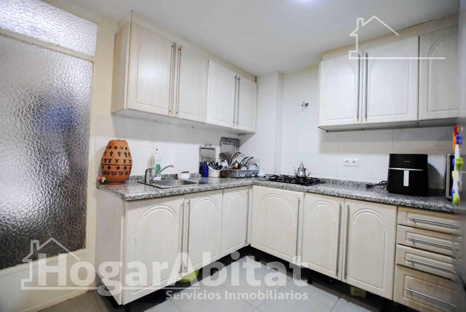 Flat with terrace for sale in Calle Gaieta garcia, imagen 4