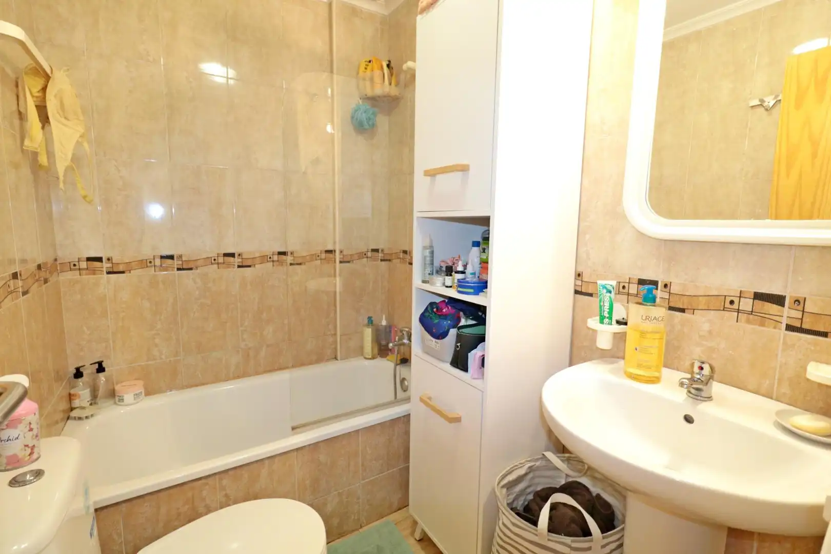 Baño de Ático en venta en Formentera del Segura con Calefacción, Balcón y Piscina comunitaria