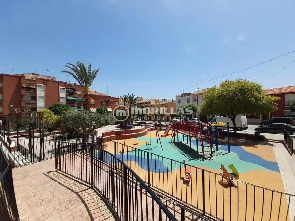 Vista exterior de Casa o xalet en venda en Mula amb Balcó