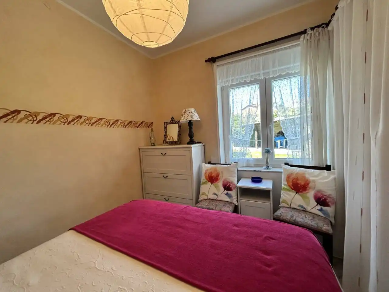 Schlafzimmer von Haus oder Chalet zum Verkauf in Llanes mit Heizung, Privatgarten und Terrasse