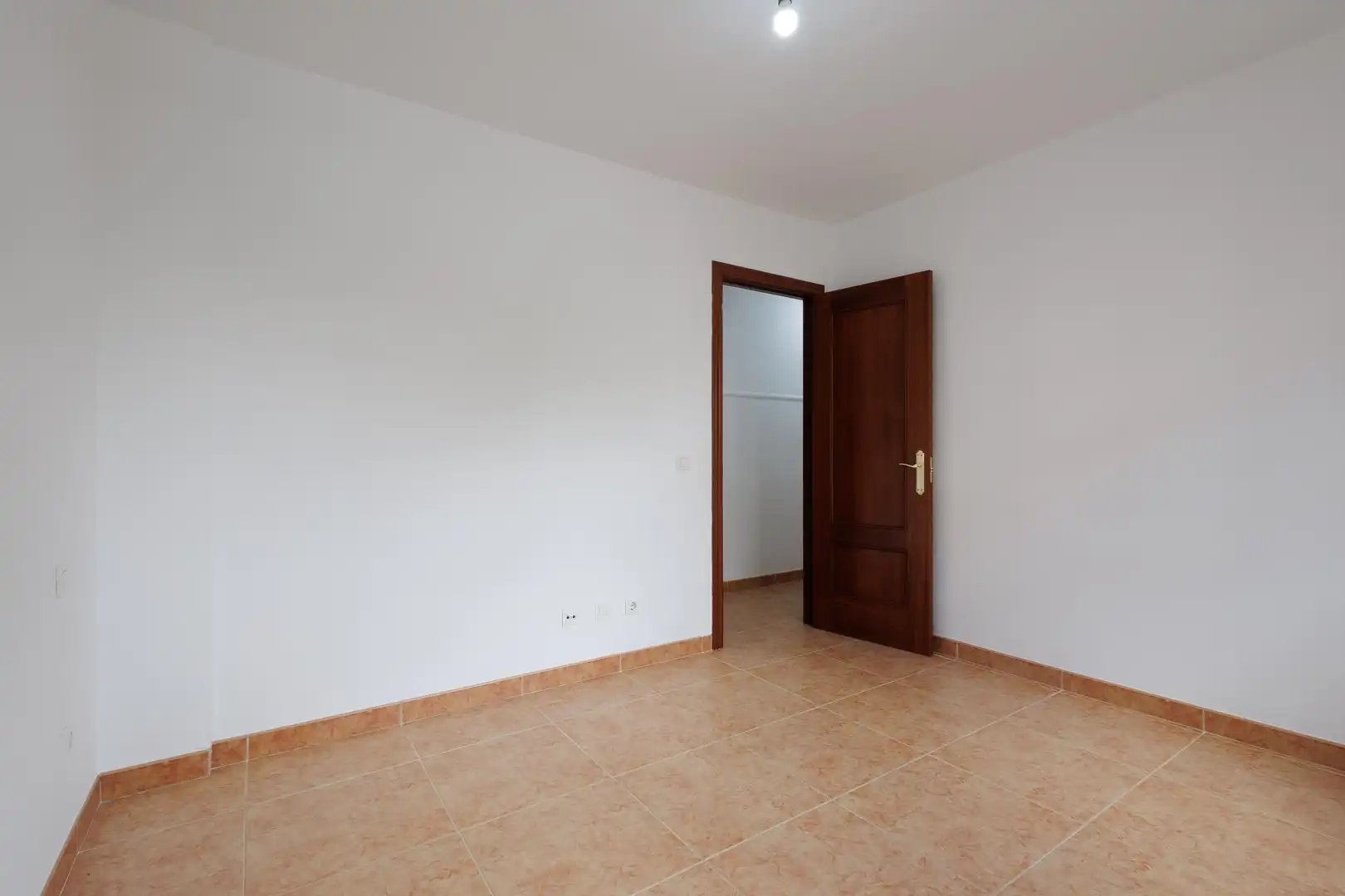 Apartament amb ascensor en venda a Calle Jovellanos #bajo, imagen 21