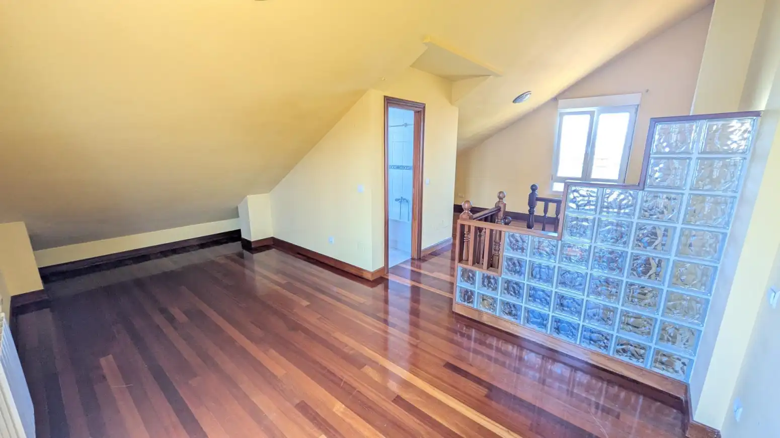 Detached homes for sale in Camargo  with Heating, Parquet flooring and Terrace