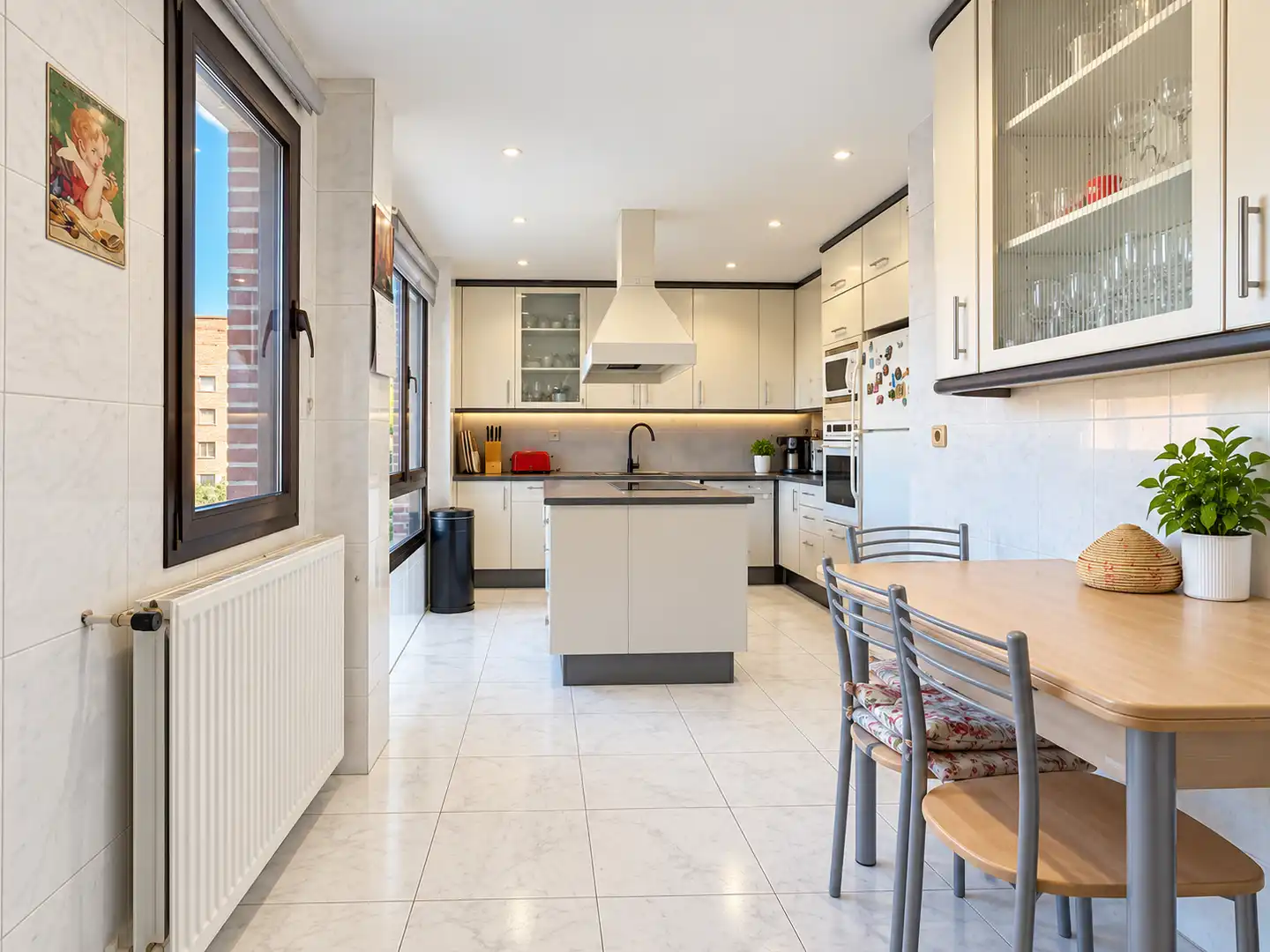 Cocina de Piso en venta en Rozas Centro