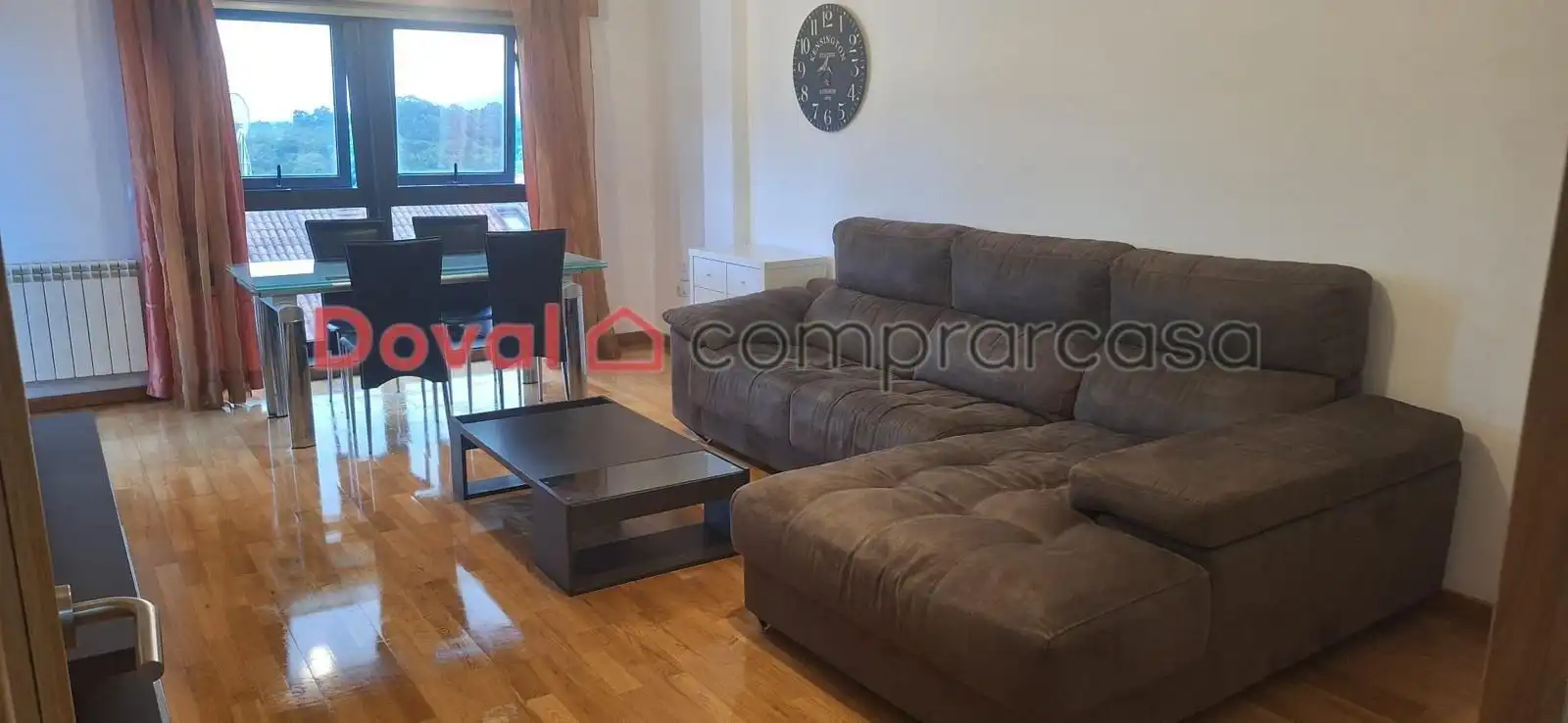 Sala d'estar de Pis de lloguer en O Porriño   amb Calefacció, Jardí privat i Terrassa