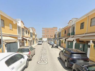 Casa amb piscina en venda a CARMEN MARTIN GAITE