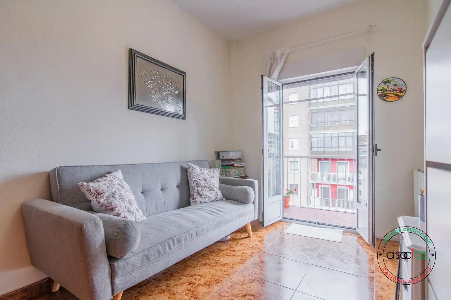 Sala de estar de Piso en venta en Oviedo  con Calefacción y Terraza