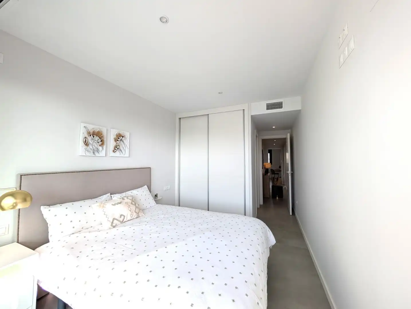 Schlafzimmer von Dachboden zum Verkauf in Orihuela mit Klimaanlage, Heizung und Terrasse