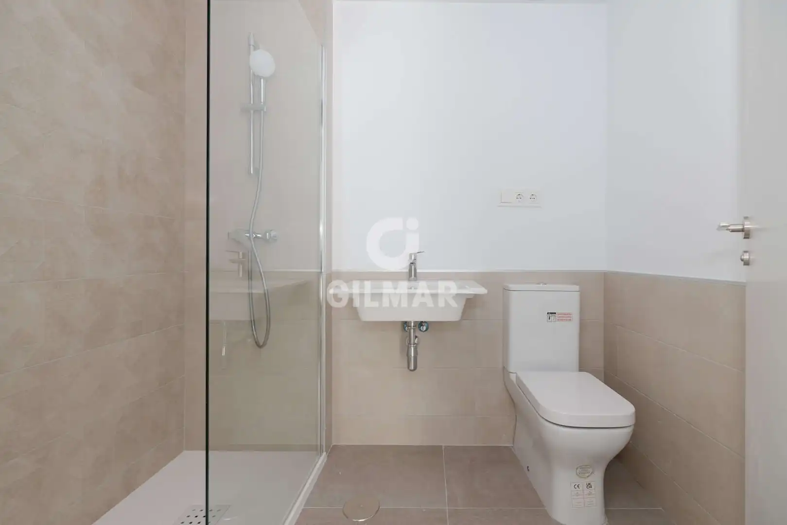 Bany de Apartament en venda en Estepona amb Calefacció, Traster i Piscina
