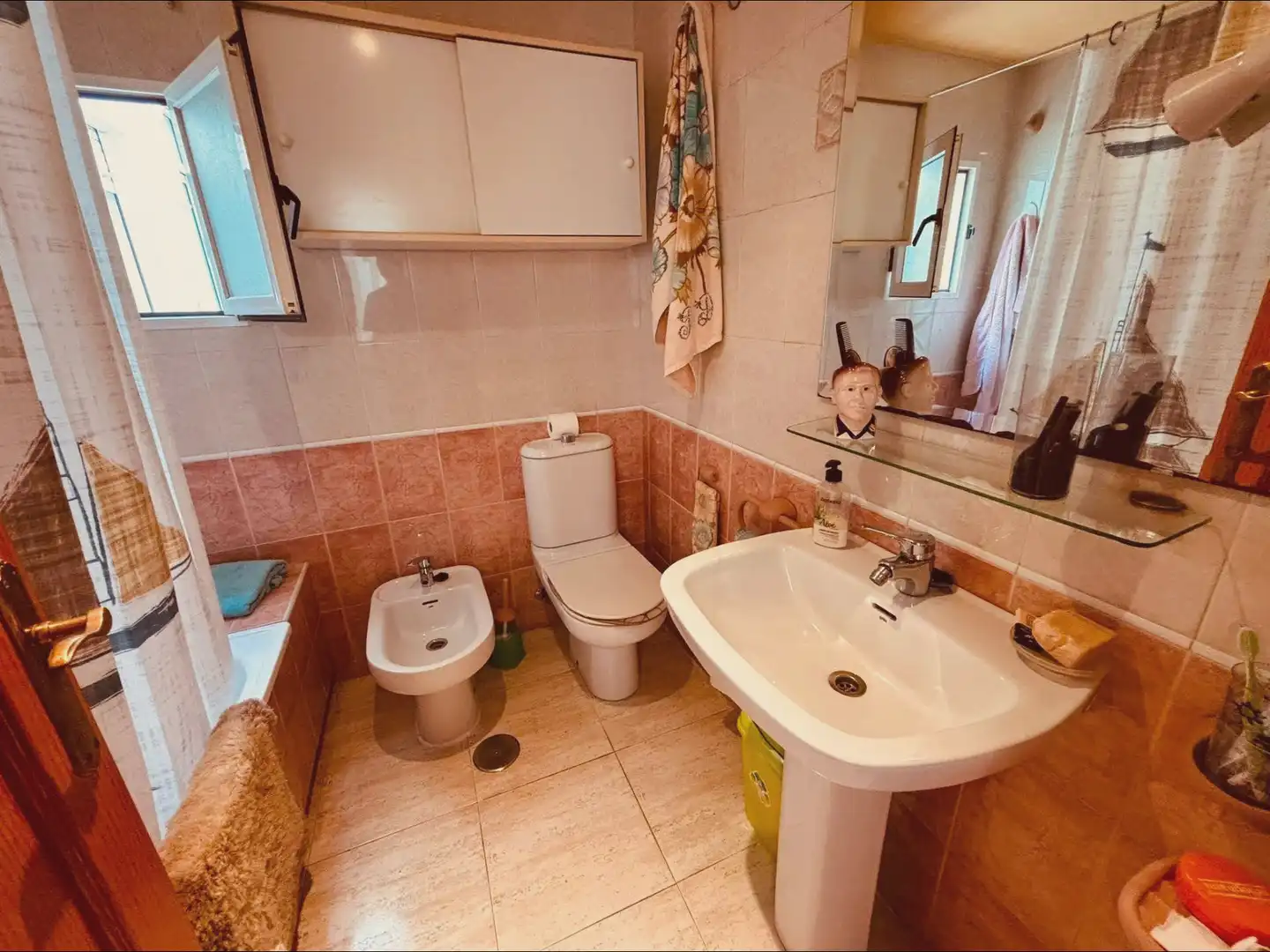Bathroom of Flat for sale in Alicante / Alacant  with Air Conditioner and Furnished