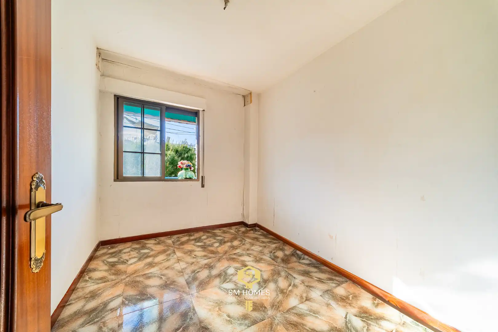 Piso en venta en Coslada con Calefacción, Terraza y Horno