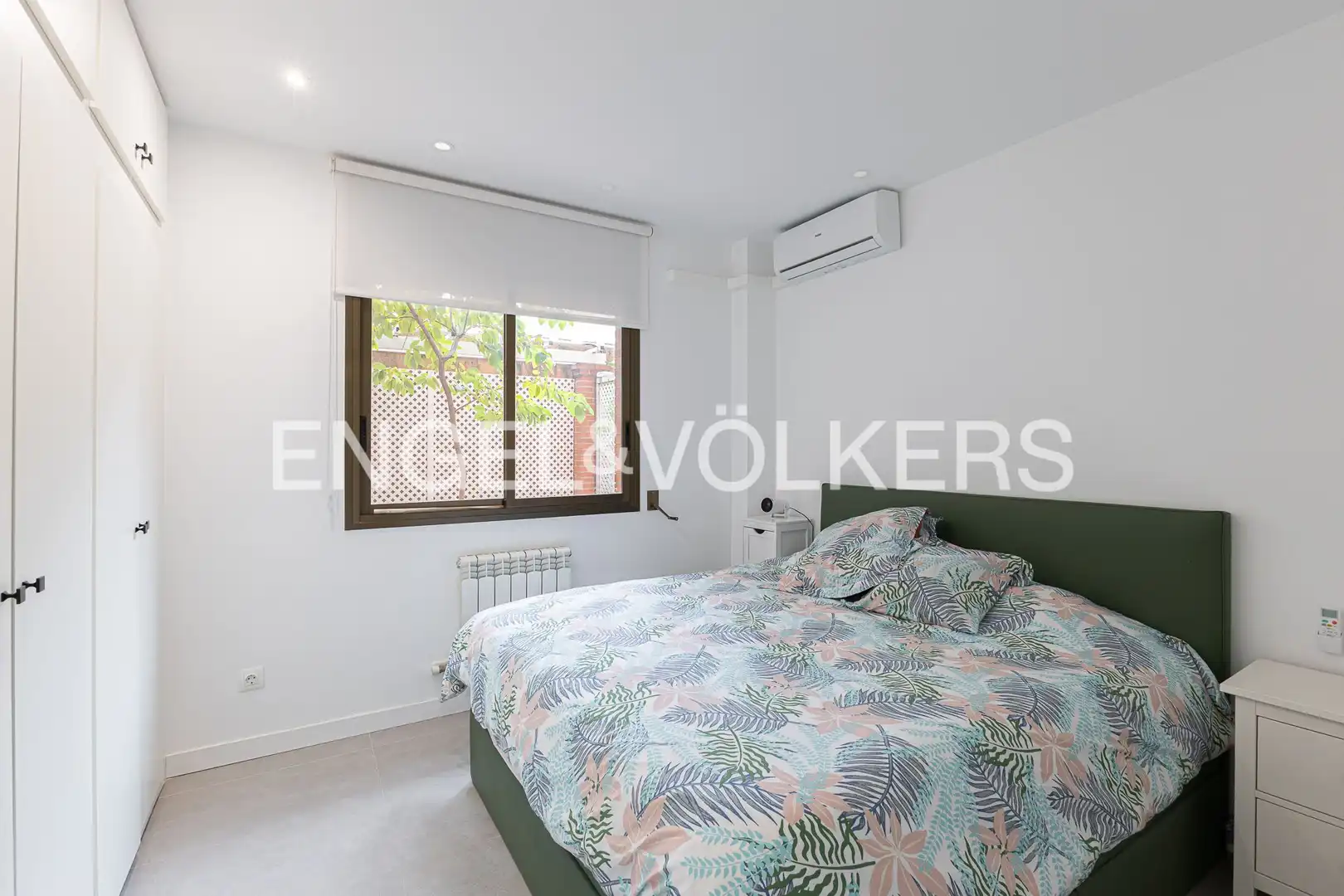 Bedroom of Flat for sale in Barcelona  with Air Conditioner, Heating and Terrace