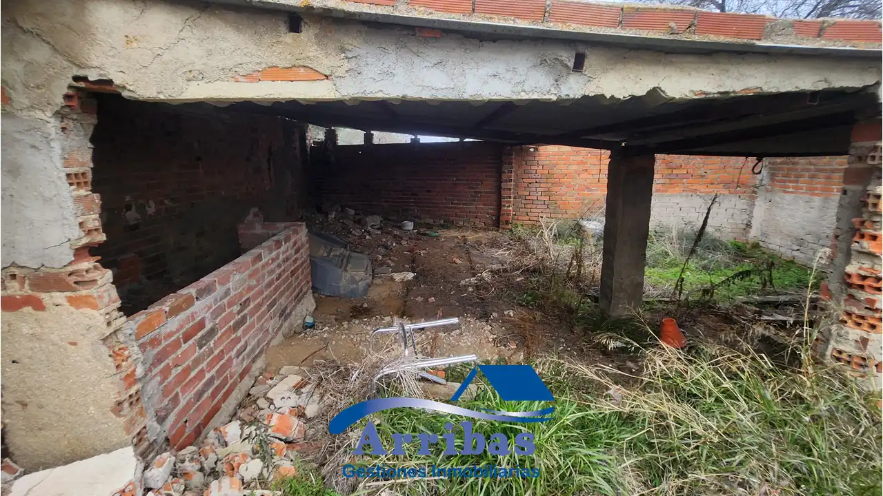 Country homes for sale in Escalona