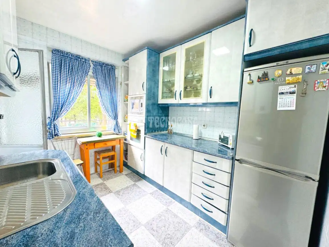 Küche von Wohnung zum Verkauf in Talavera de la Reina mit Klimaanlage und Heizung