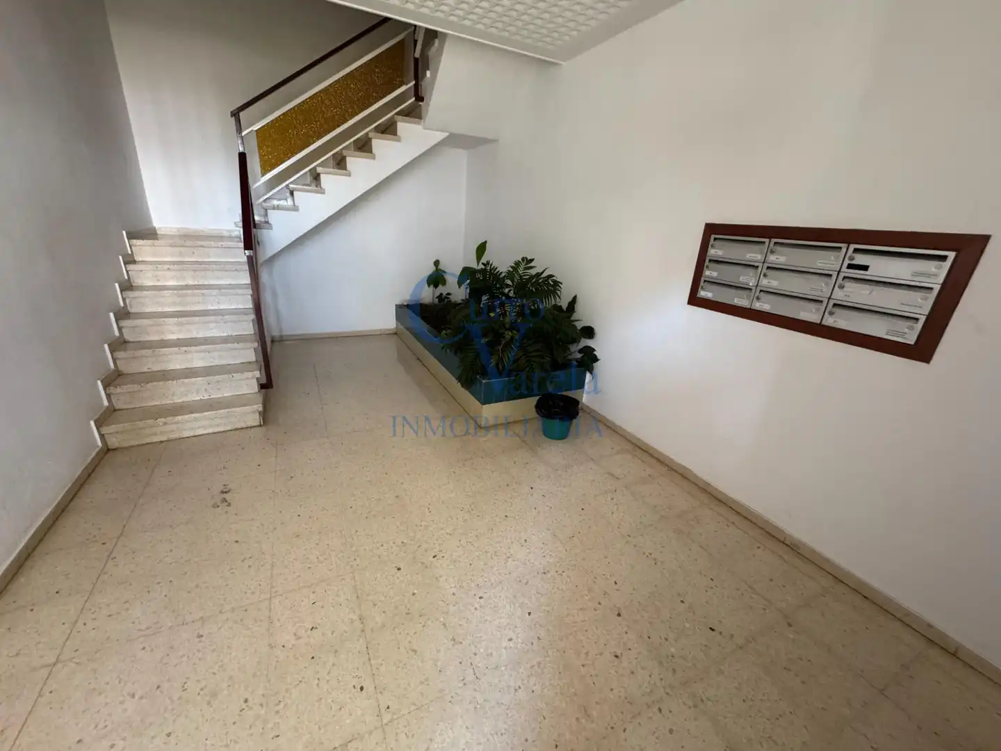 Wohnung zum Verkauf in Dos Hermanas mit Klimaanlage und Heizung