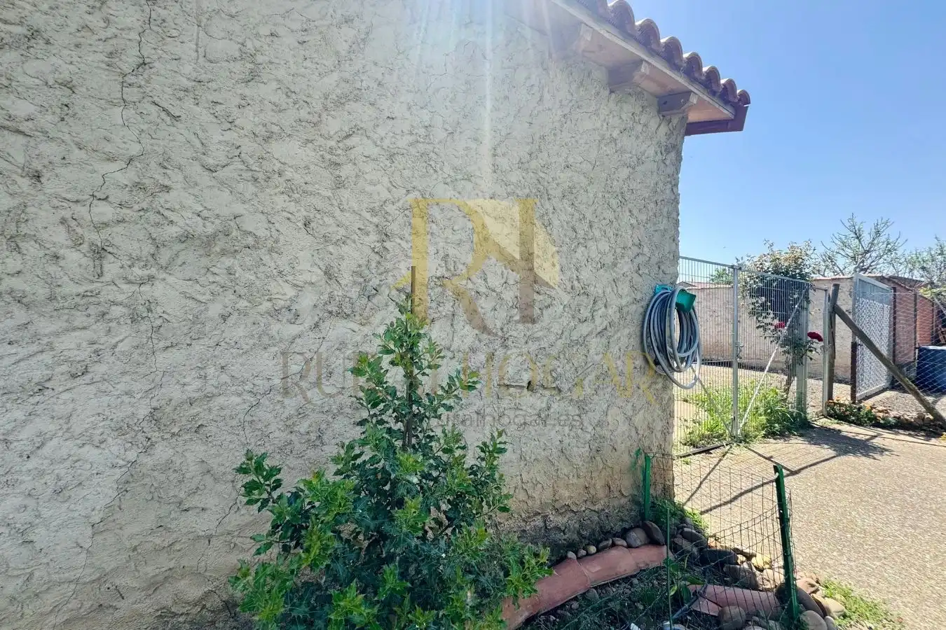 Vista exterior de Casa o chalet en venta en Valdepolo con Calefacción, Jardín privado y Terraza