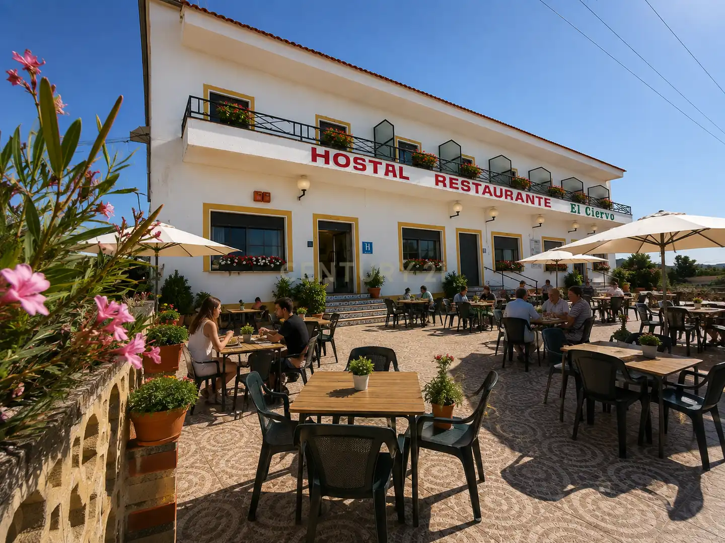 Local commercial à vendre à C8G2+P5 Aliseda, Spain