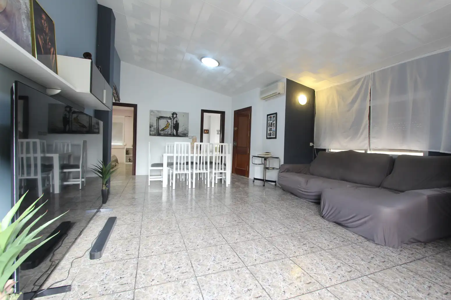 Sala d'estar de Casa o xalet en venda en Torrent amb Aire condicionat, Calefacció i Terrassa