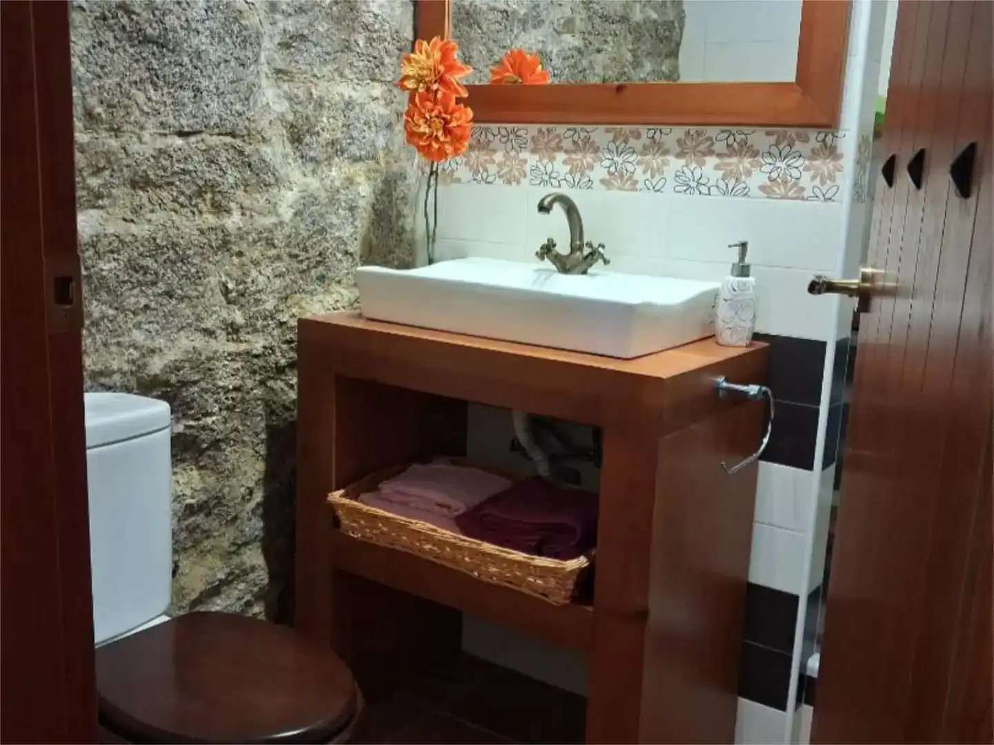 Baño de Piso en venta en Andújar con Aire acondicionado, Jardín privado y Trastero