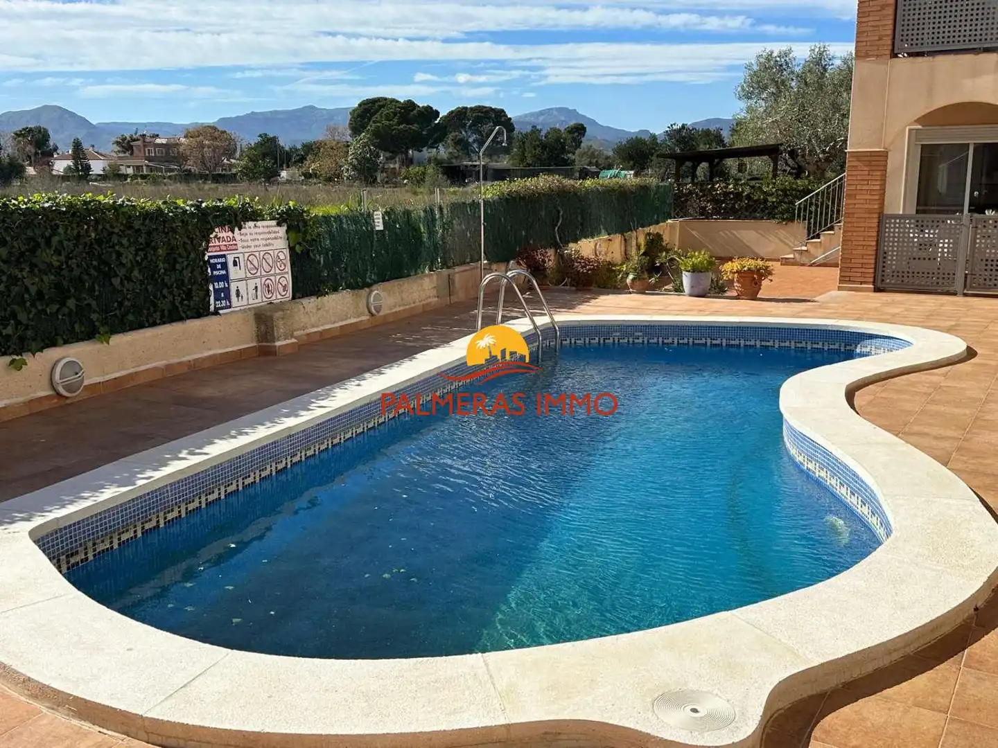 Piscina de Apartament en venda en Mont-roig del Camp amb Piscina i Moblat