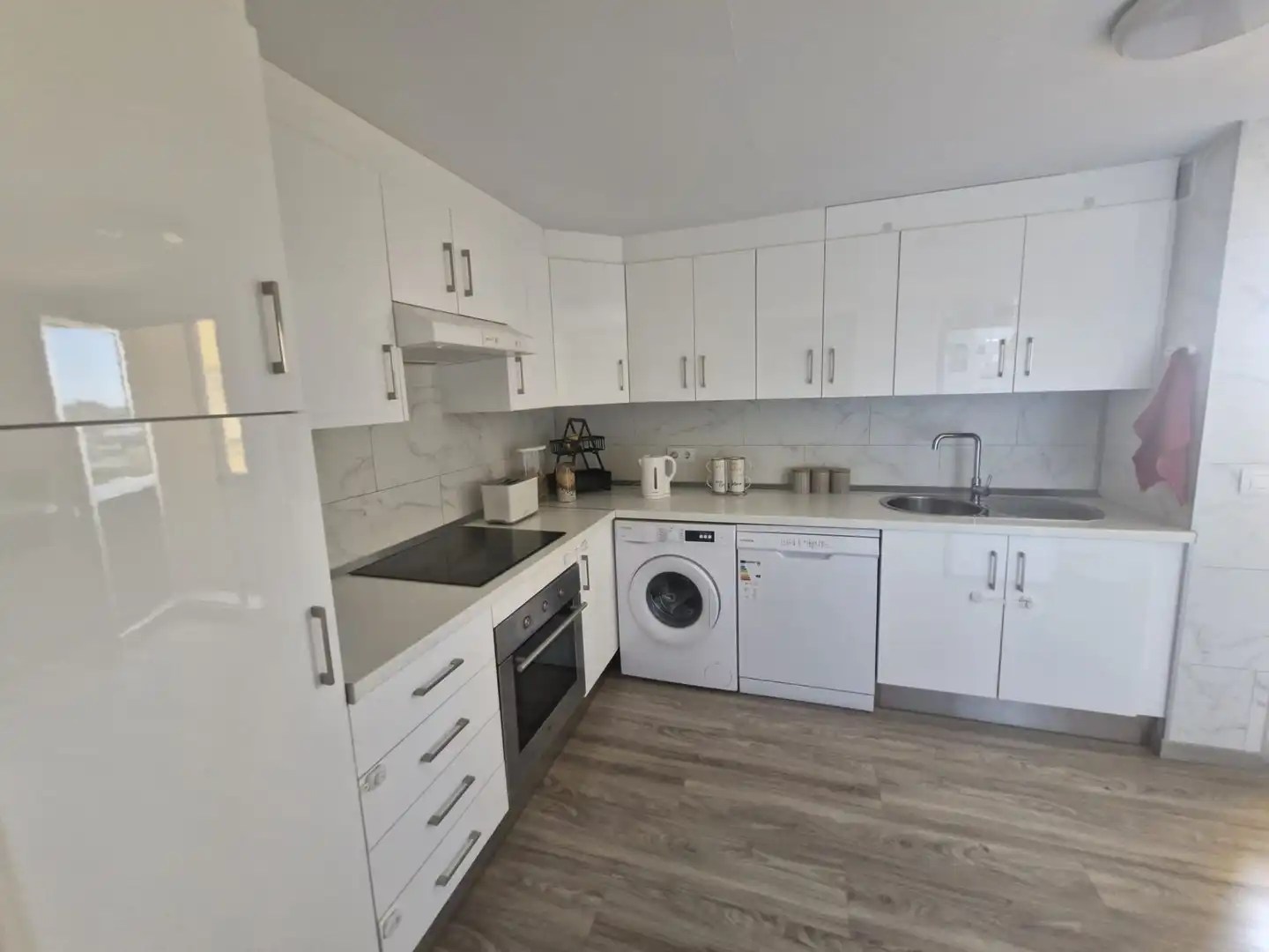 Cocina de Piso en venta en La Línea de la Concepción