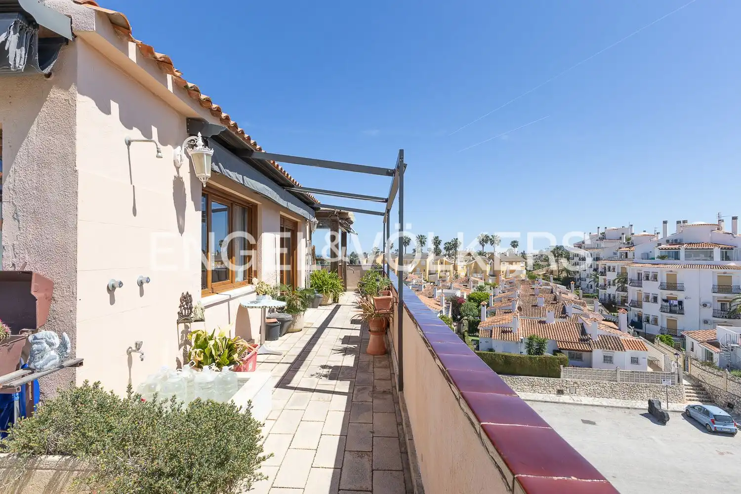 Terraza de Ático en venta en Dénia con Aire acondicionado, Calefacción y Jardín privado