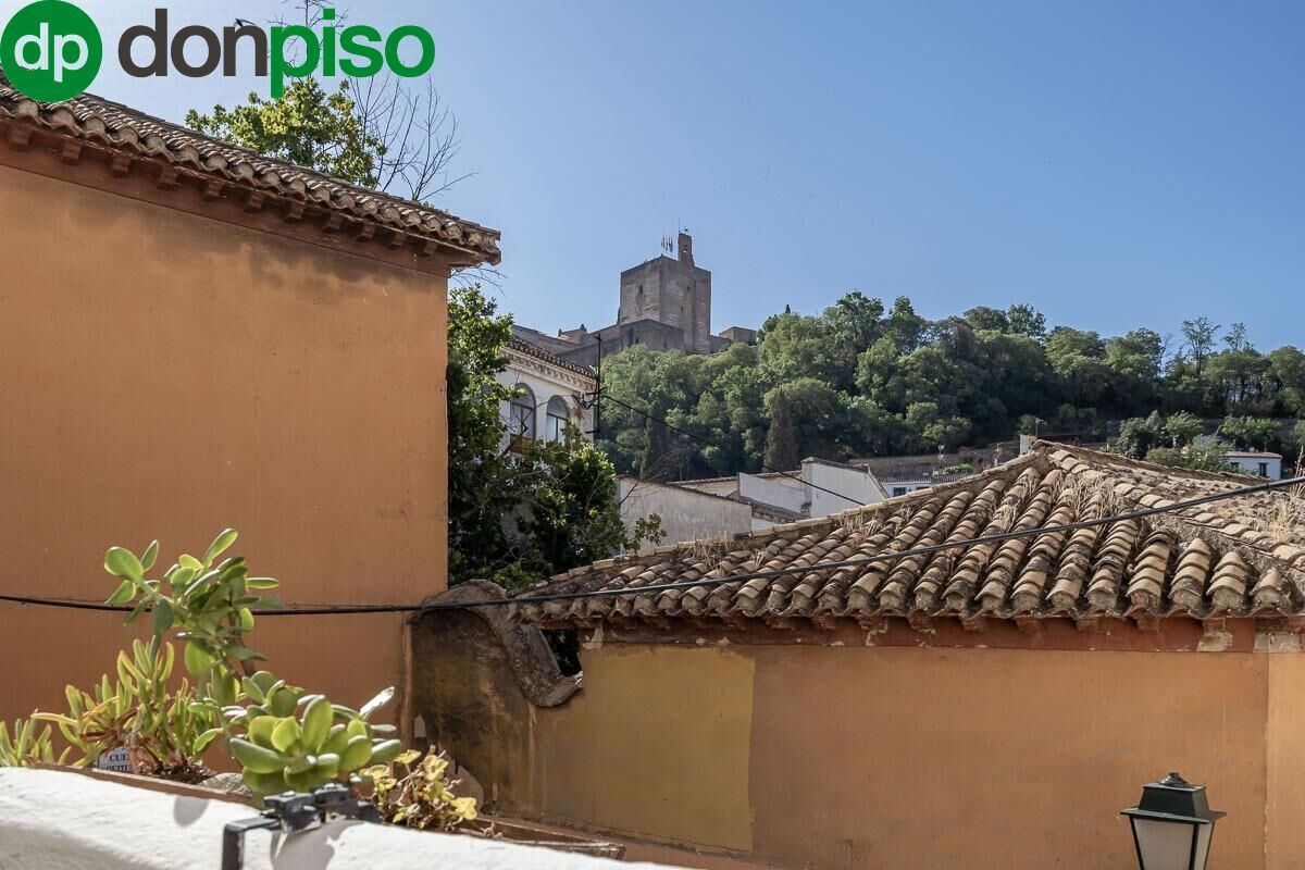 Vista exterior de Casa o xalet en venda en  Granada Capital amb Terrassa