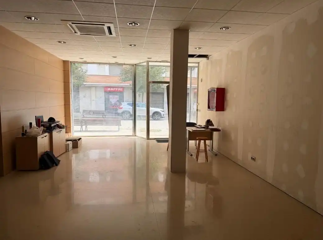 Geschaftsraum zum Verkauf in Via Europa - Parc Central