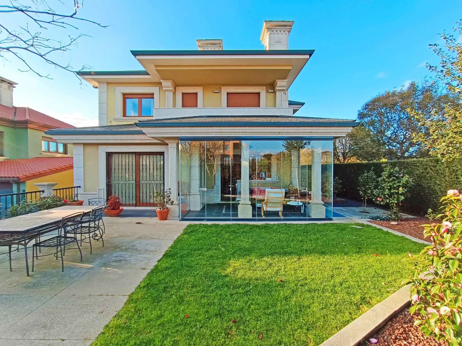 Exterior view of House or chalet for sale in Oleiros  with Heating, Private garden and Parquet flooring