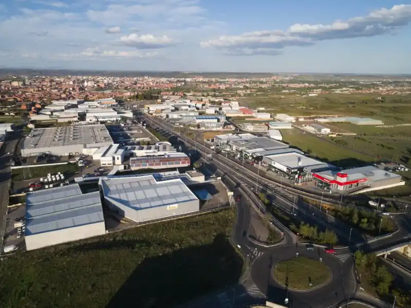 Local comercial en venda a Trobajo del Camino, imagen 16