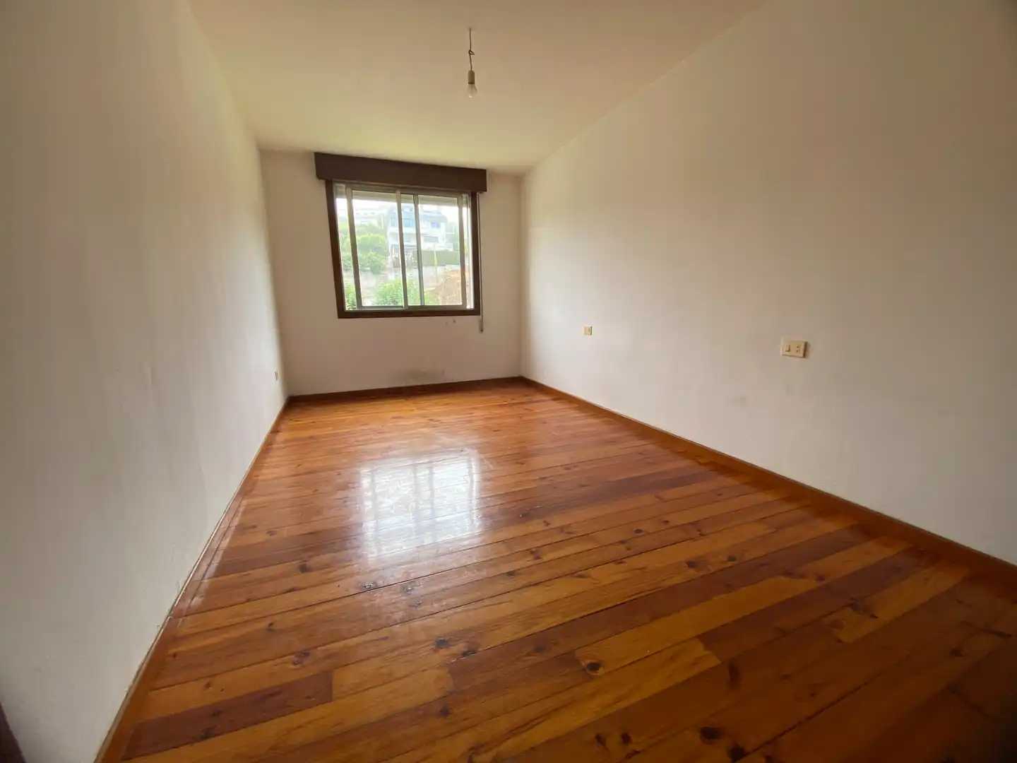 Bedroom of Flat for sale in Nigrán  with Heating, Parquet flooring and Storage room