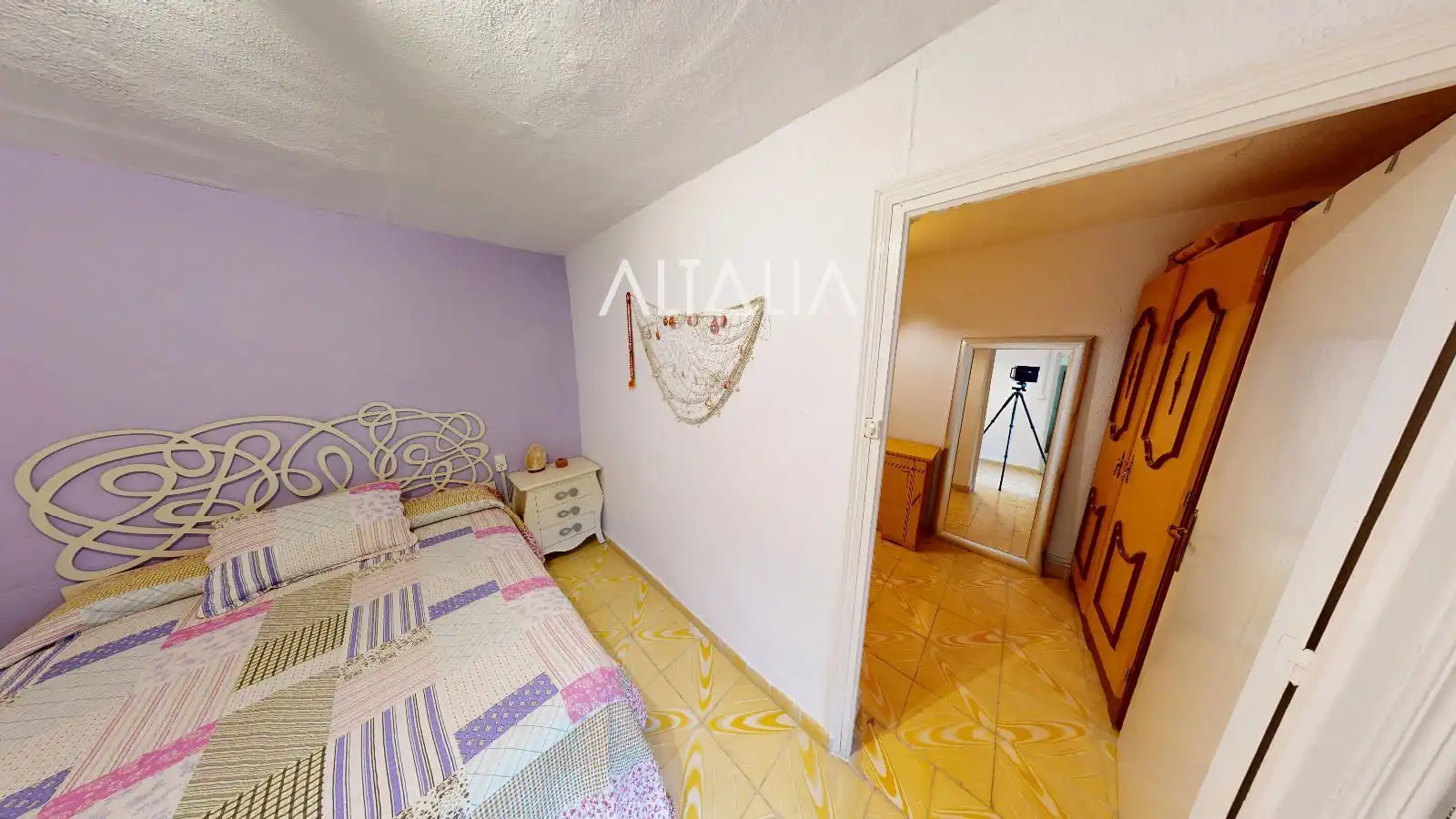 Habitación de Casa adosada en venta en Fuentes con Calefacción, Terraza y Trastero