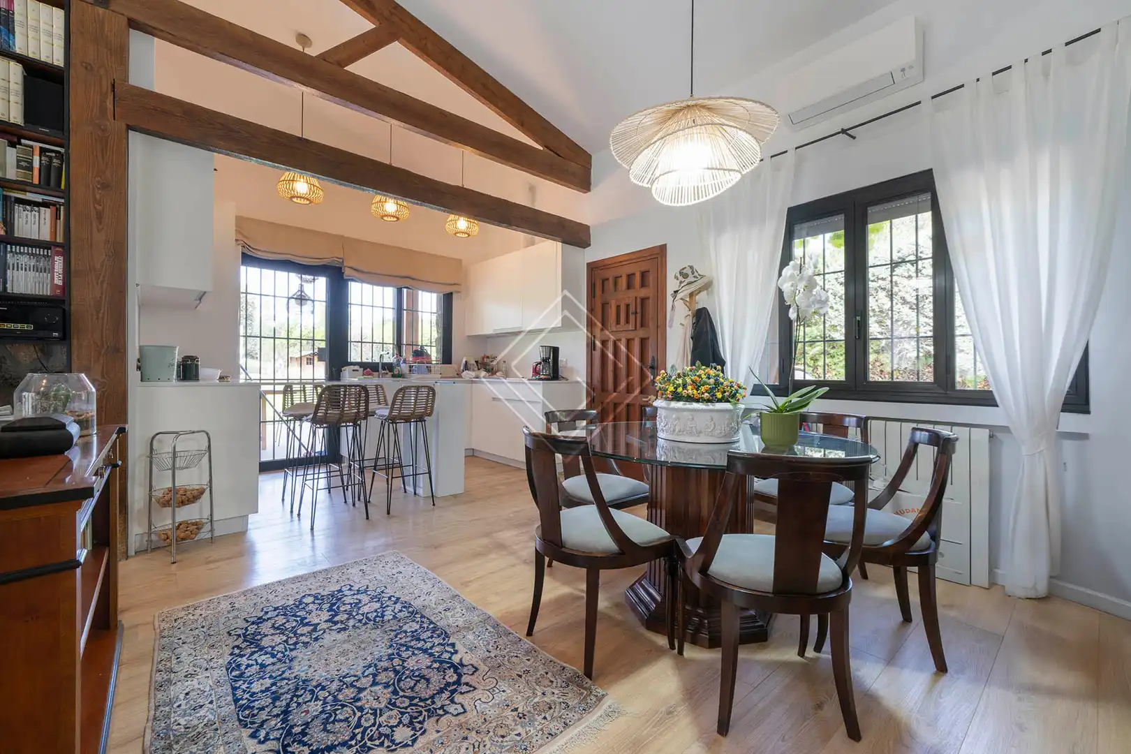 Comedor de Casa o chalet en venta en Pozuelo de Alarcón con Aire acondicionado, Jardín privado y Terraza
