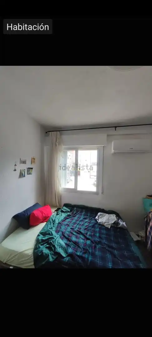 Habitación de Piso de alquiler en Granada con Calefacción