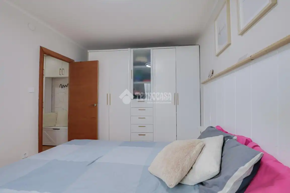 Habitación de Piso en venta en Ripollet con Aire acondicionado